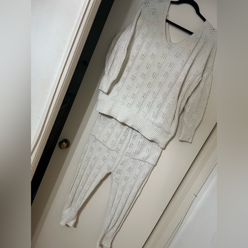 Free People White Knit Sweater and Slouchy Pant Set - Picture 10 of 11